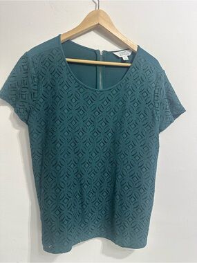 Market & Spruce Teal Short Sleeve Lace Overlay Top